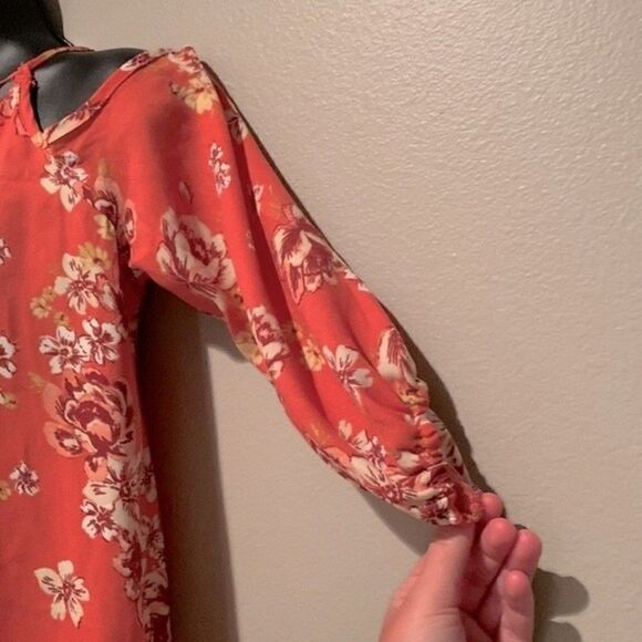 bebop Floral Dressy Cold Shoulder Top - Picture 3 of 5